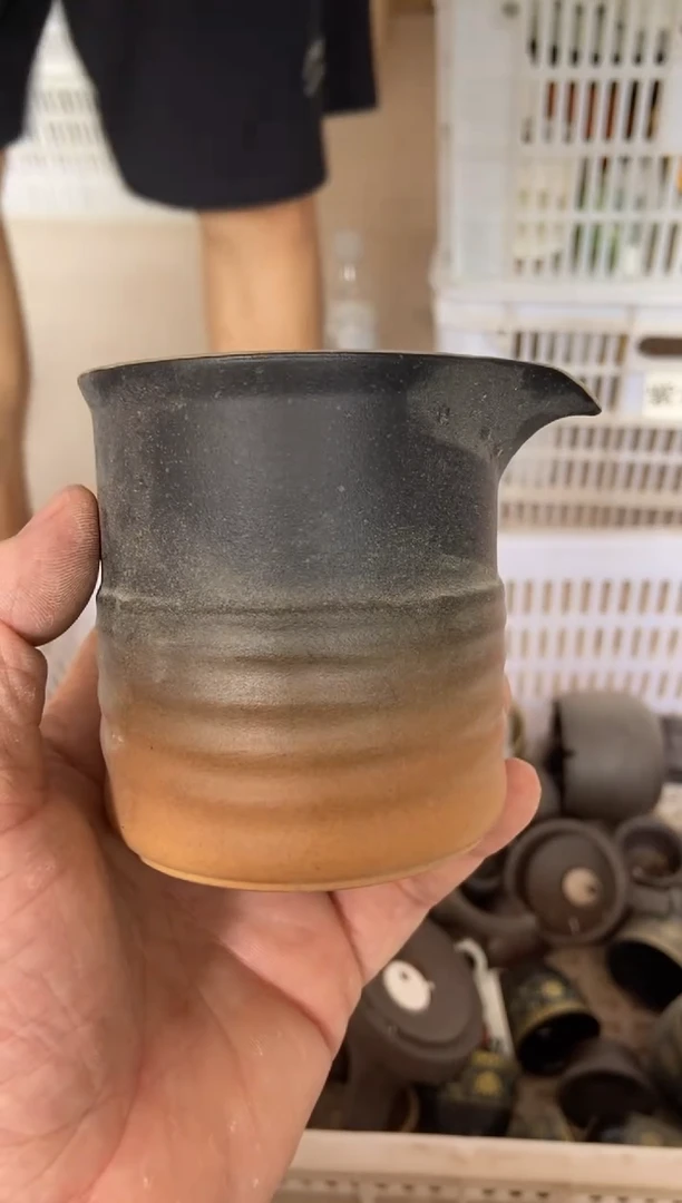 杯无运费险有瑕疵的摄影的产品有使用过的痕迹有点脏介意勿拍