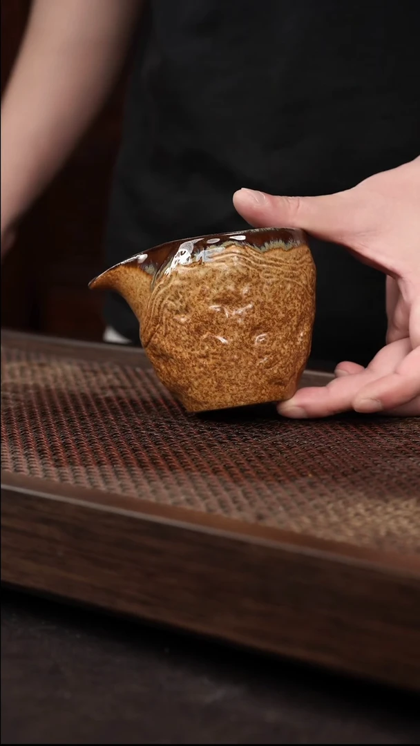 茶杯紫砂均陶龙纹手抓公道