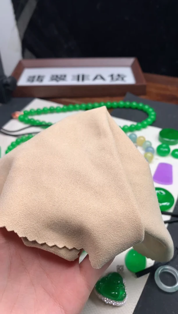 颈饰未镶嵌翡翠金*#无滤镜七天无理由