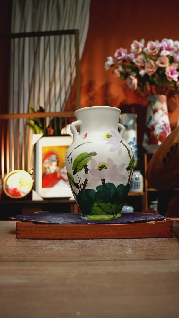 当代景德镇设计师釉下手绘陶瓷花瓶