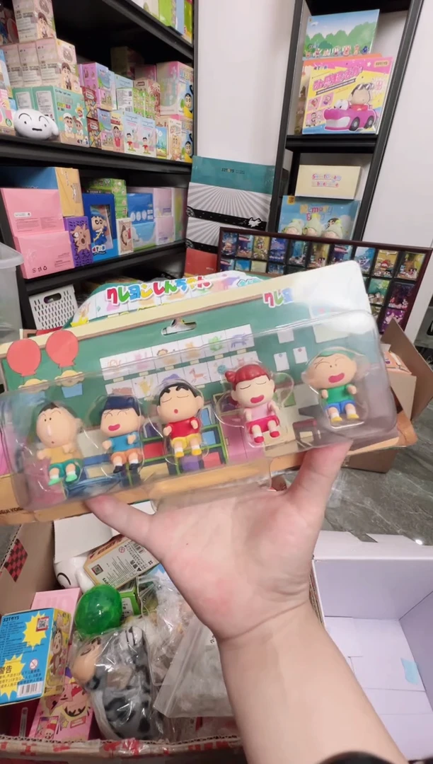 倒五人组(小朱寄拍)蜡笔小新正版盲盒