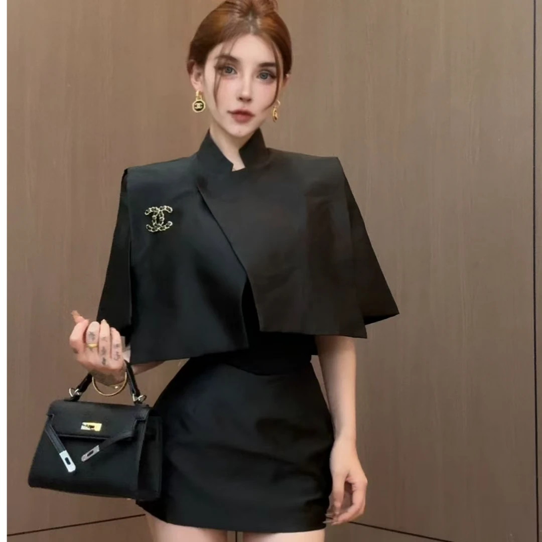 龙牙童推荐【财阀女主】气质轻奢短款外套复古小众女神时尚显瘦修身