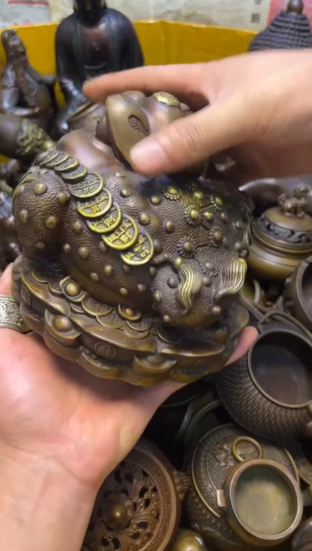 精美铜器，点击下单