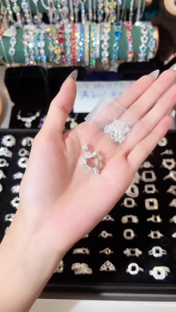 非金属合成立方氧化锆064.空托卡12