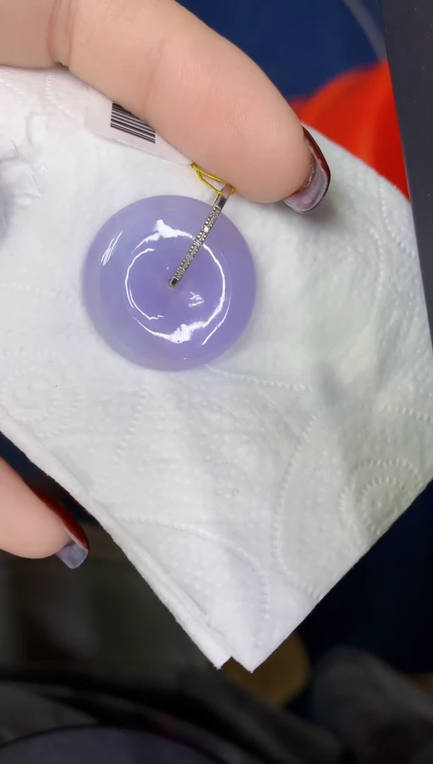 颈饰18K金镶嵌翡翠缅甸天然翡翠A货