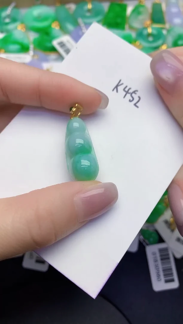 颈饰未镶嵌翡翠缅甸天然翡翠A货