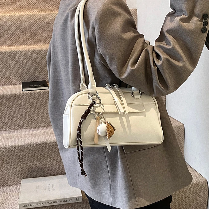 高级感小包包女2025新款秋冬百搭单肩腋下包上班通勤手提枕头包