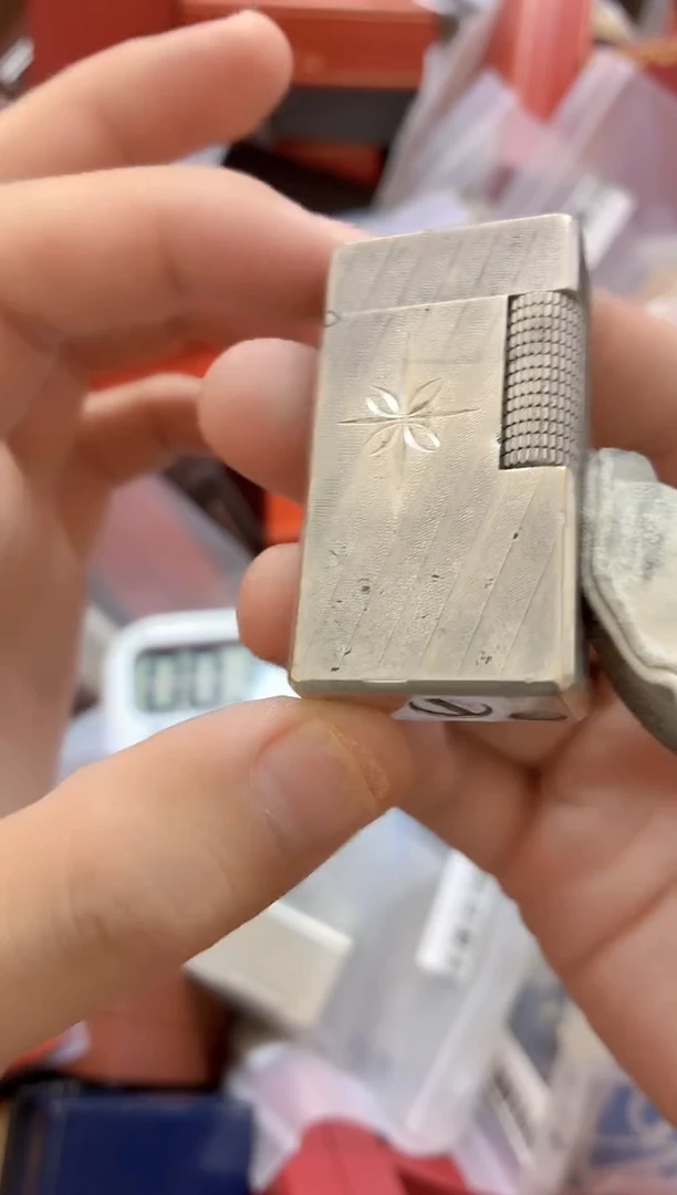 丸万银色中古打火机