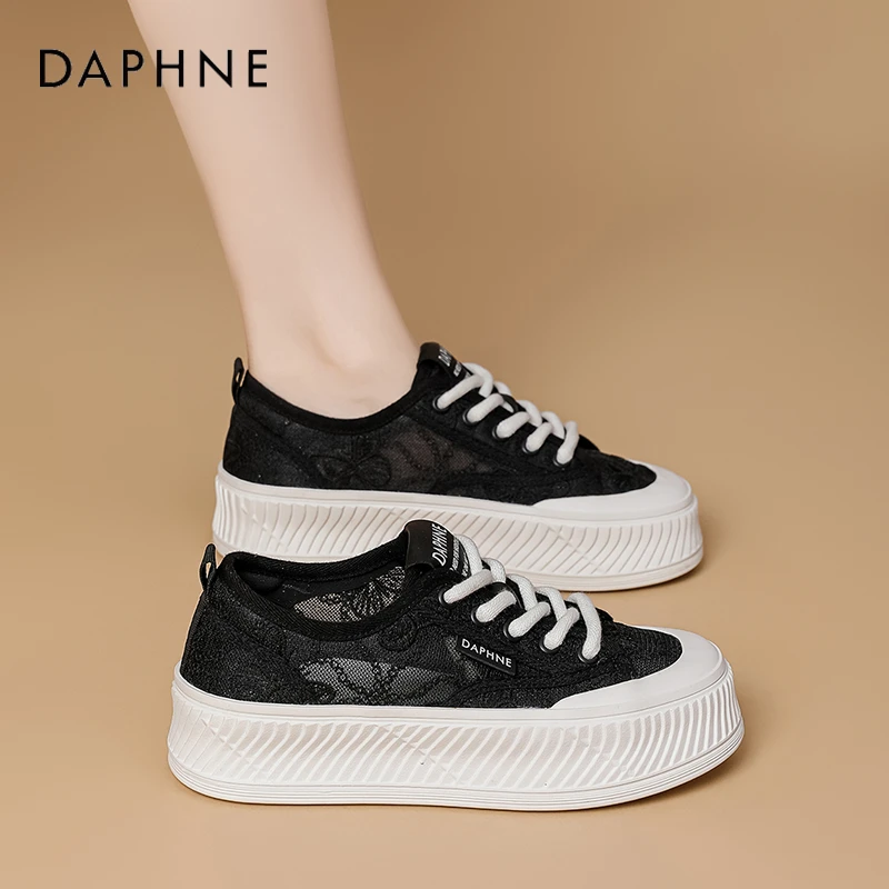 达芙妮久穿不累网面渔夫鞋女款2025新款休闲透气小众不撞款板鞋S