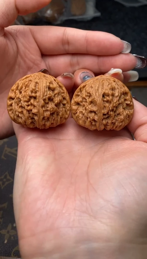 把件文玩核桃B164号41尺南疆石