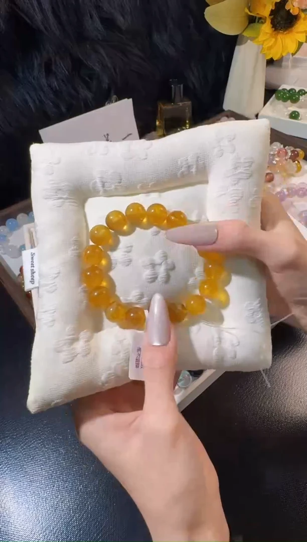 未镶嵌手链水晶黄水