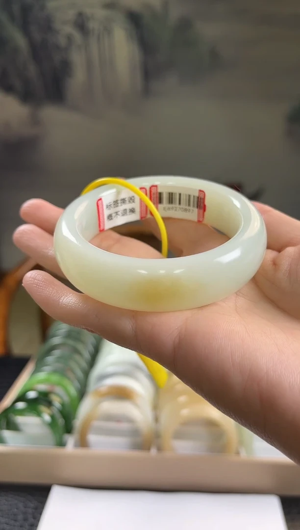 未镶嵌手镯和田玉57+圈口