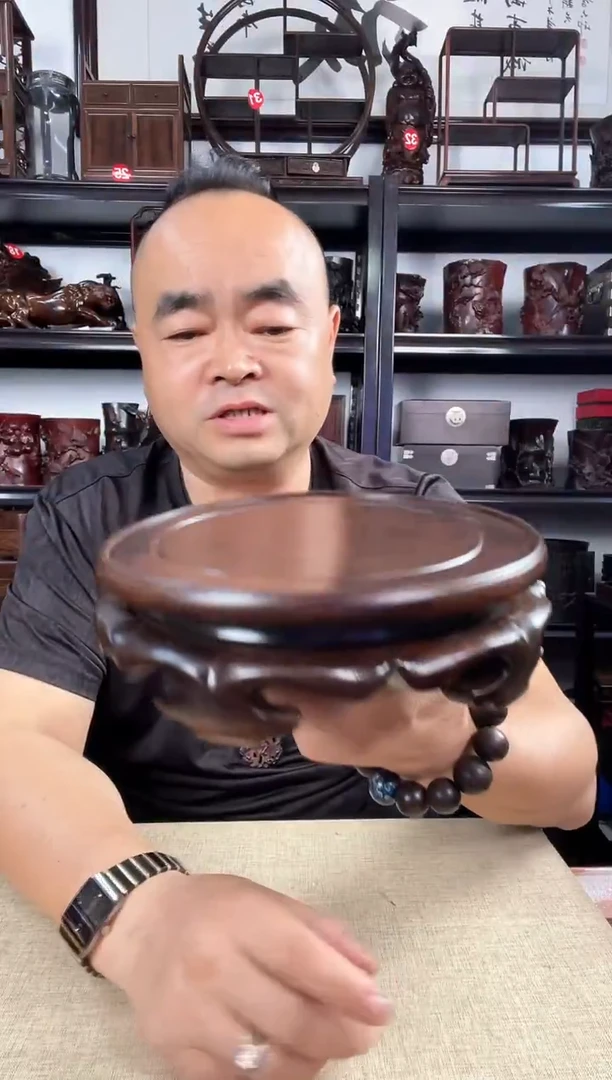 木18公分黑旋转老李红木工艺品