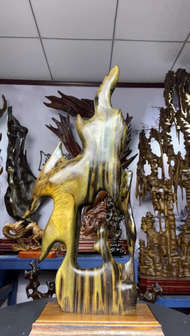 金丝楠木雕款自**翔金丝楠木工艺品摆件