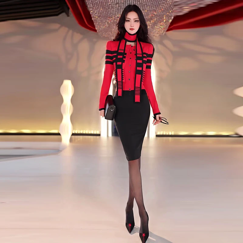 秋季假两件原创时髦撞色拼接针织上衣2025新款修身显瘦