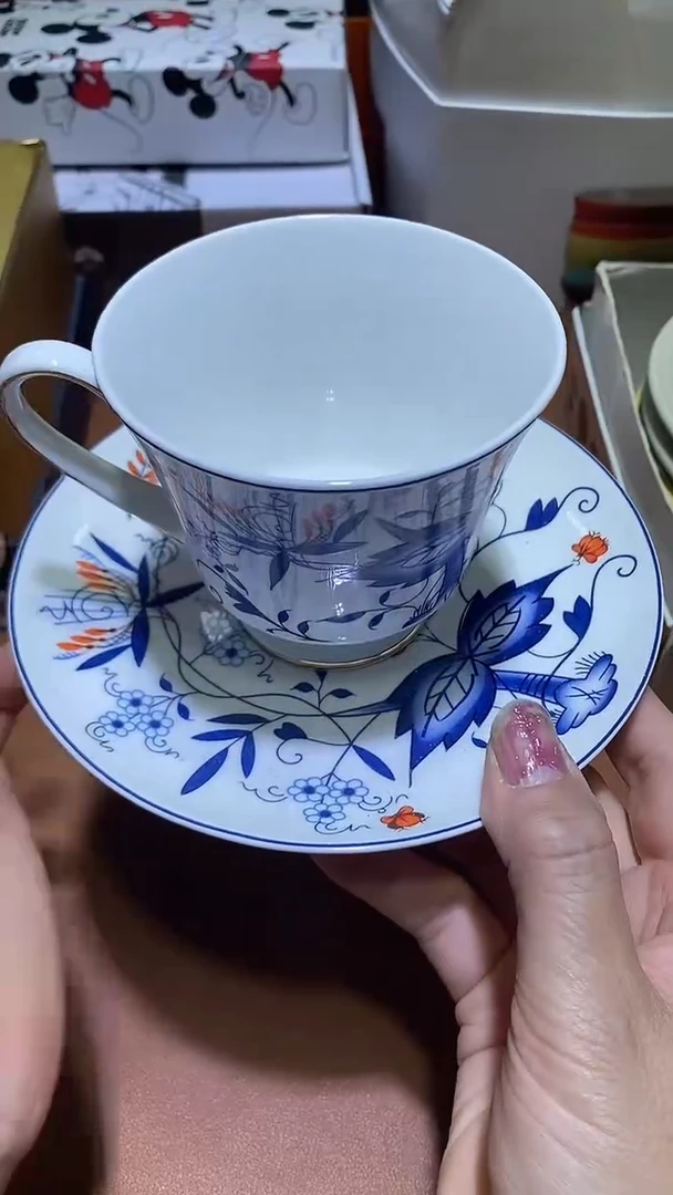 瓷片碗碟好物一件不留@@1