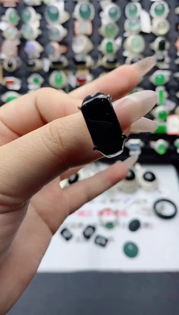 【闪购商品】翡翠戒指银S925镶嵌天然翡翠男戒