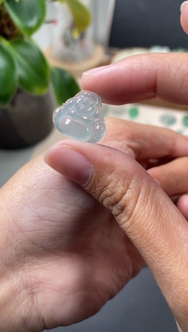 【闪购商品】翡翠颈饰未镶嵌翡翠冰胶佛公