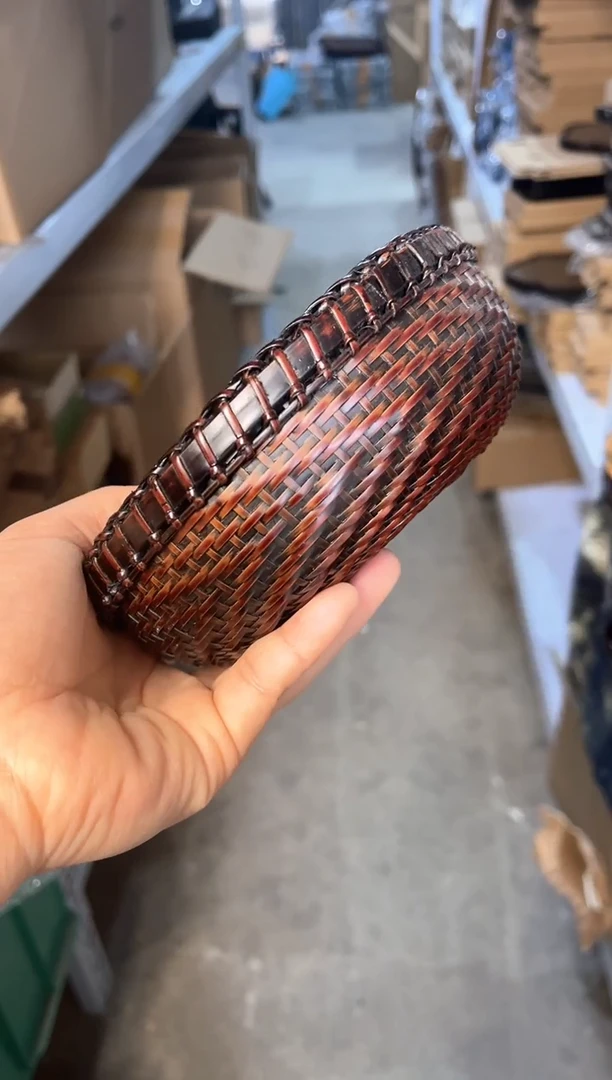 【闪购商品】圆形莲蓬建水 15cm 1111