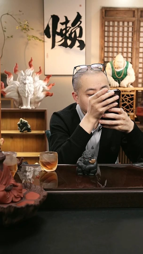 紫砂茶宠龙***熊猩猩香插