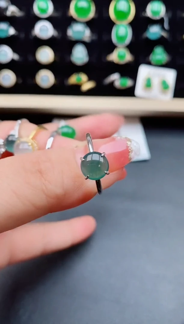 【闪购商品】翡翠戒指银S925镶嵌5080