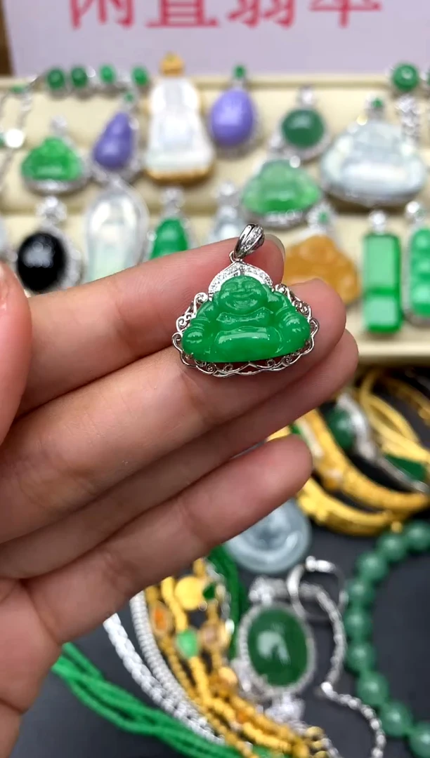 翡翠18K金镶嵌颈饰205-中国好珍宝