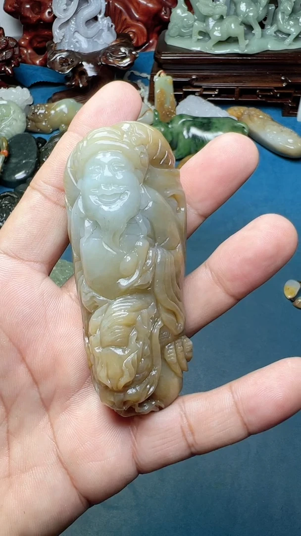 未镶嵌和田玉把件-
