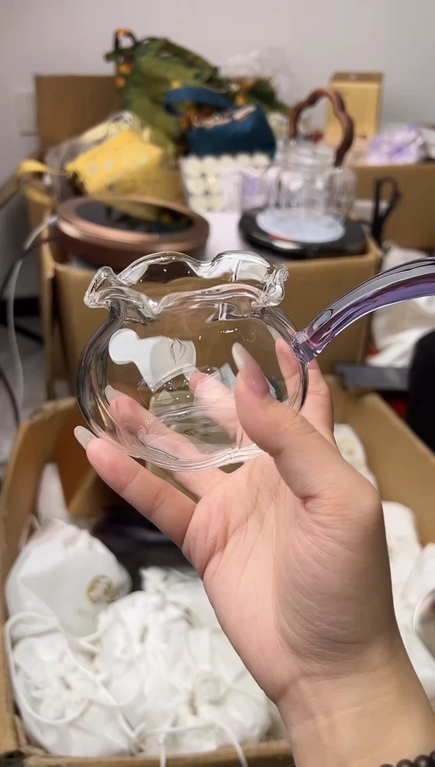 禾墨清妍茶海侧把浅紫色