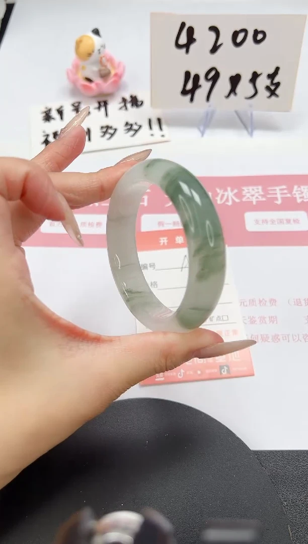 【闪购商品】石英质玉手镯未镶嵌A34-54.2