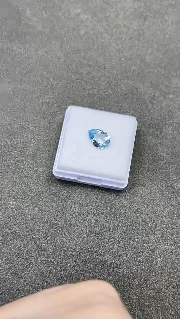 未镶嵌笔搁海蓝宝石天然裸石