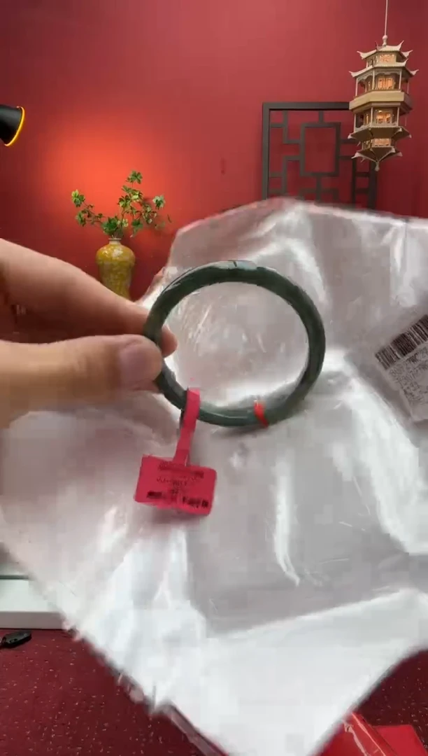 未镶嵌手镯翡翠翡翠手镯5