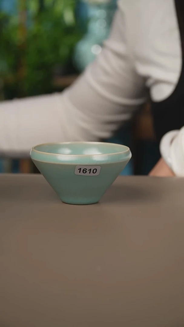 仿古天青折肩盏杯一级