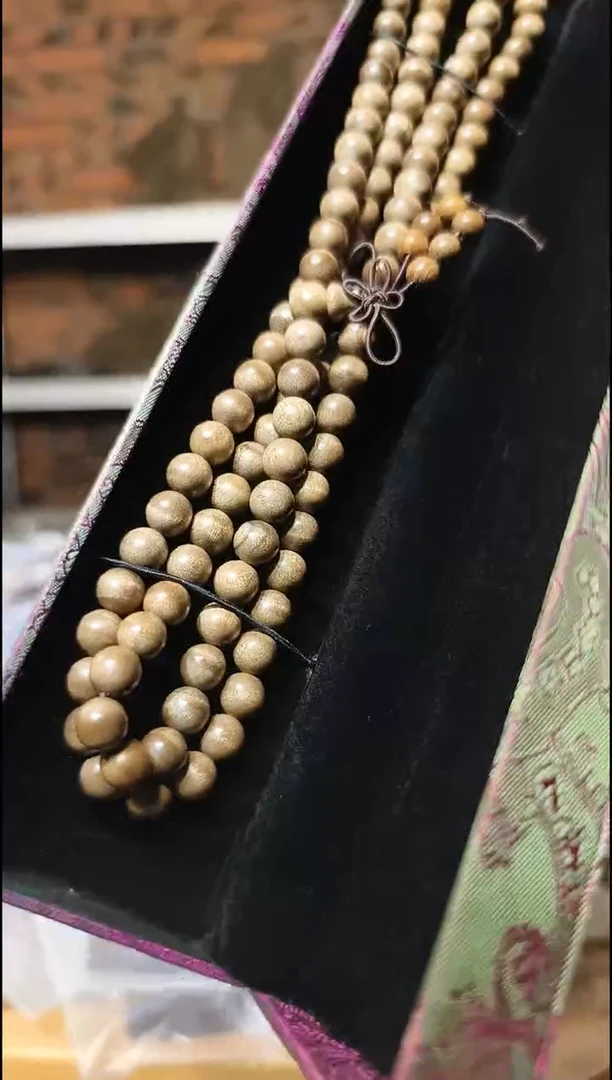 金丝楠0.8阴沉黄黑金单圈