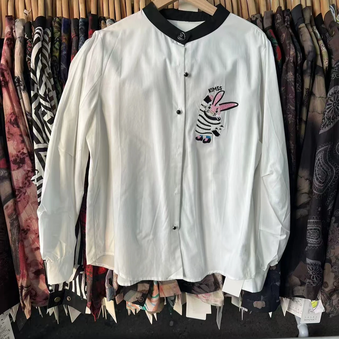 简约时尚卡通小兔子设计款衬衣 S8250