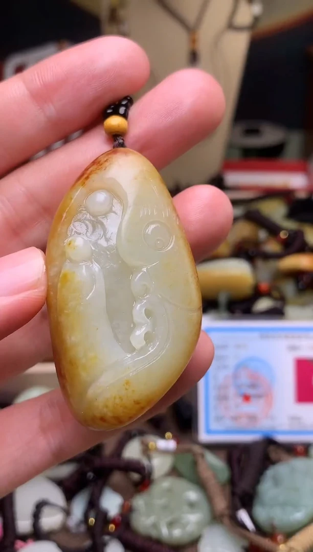 颈饰未镶嵌和田玉新疆料青海料清水和田玉吊坠
