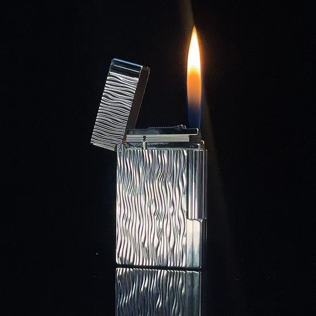 Karbotal卡博特 银色流光树皮纹 侧滑朗声打火机Q