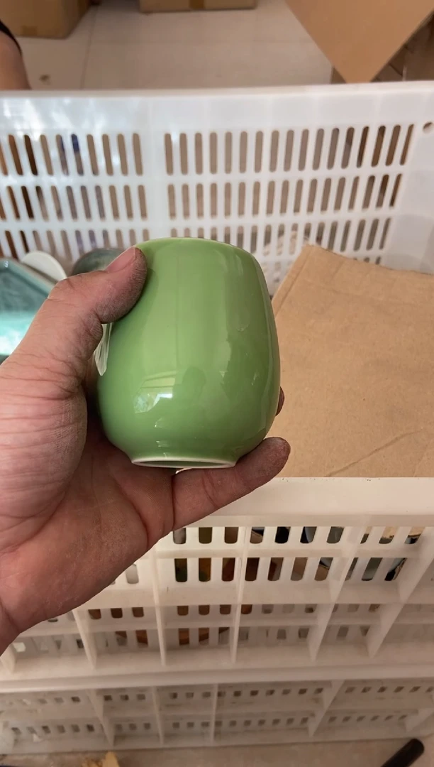 无运费险有瑕疵的摄影的产品有使用过的痕迹有点脏介意勿拍