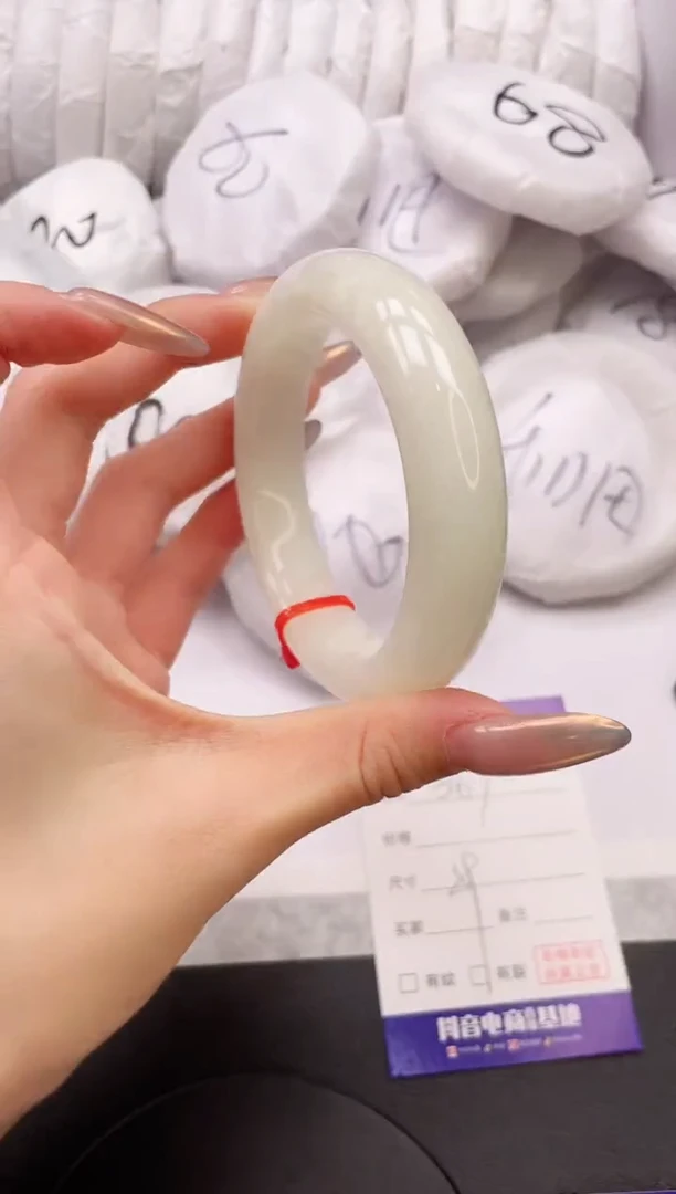 【闪购商品】和田玉手镯未镶嵌31K367-58