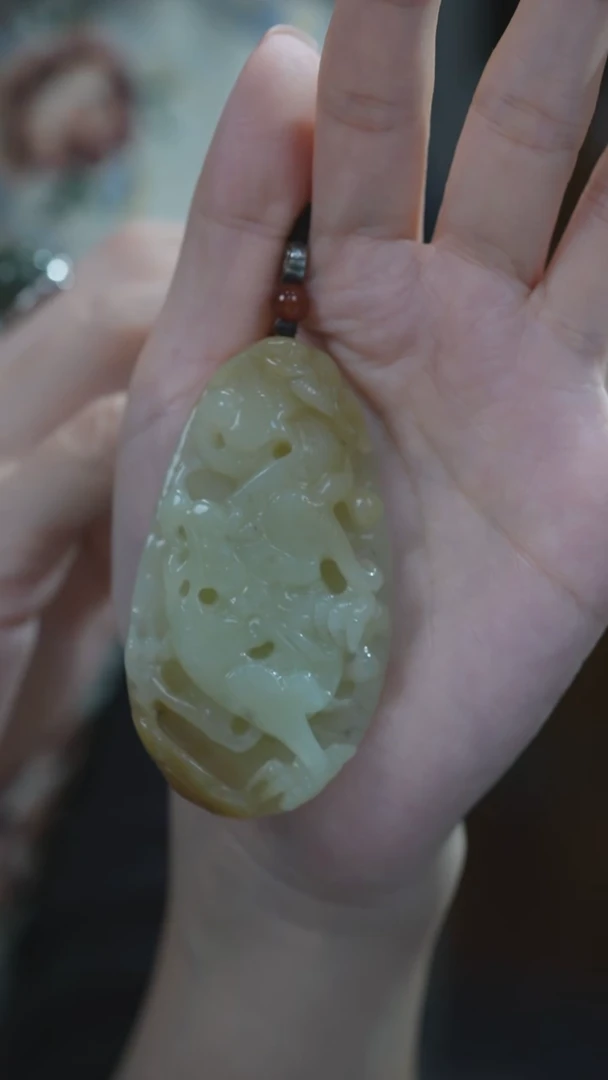 【闪购商品】和田玉吊坠未镶嵌龙牌