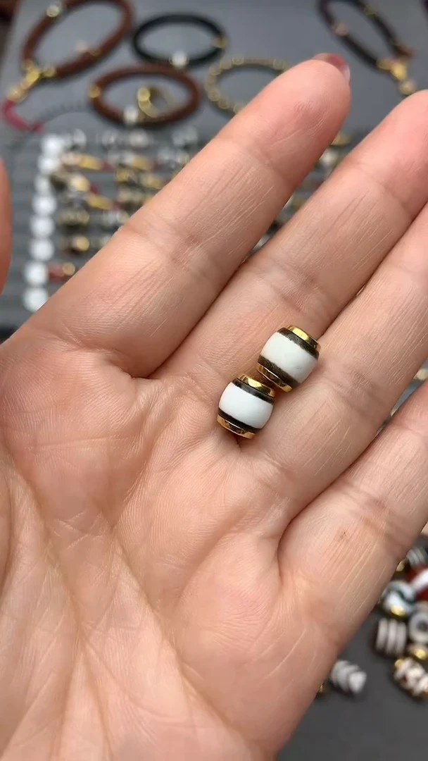 【闪购商品】玛瑙/玉髓单珠18K金镶嵌20250124