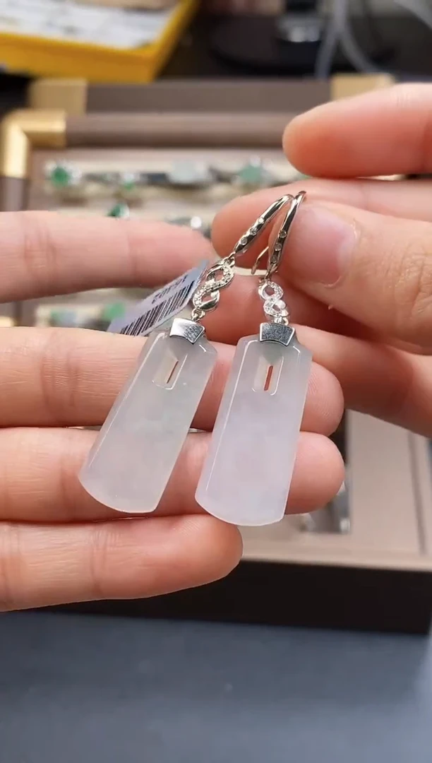 颈饰银S925镶嵌翡翠16402