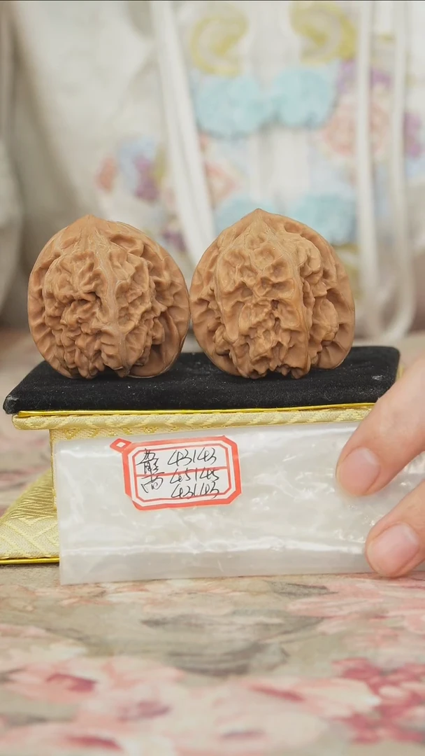 把件文玩核桃马蹄