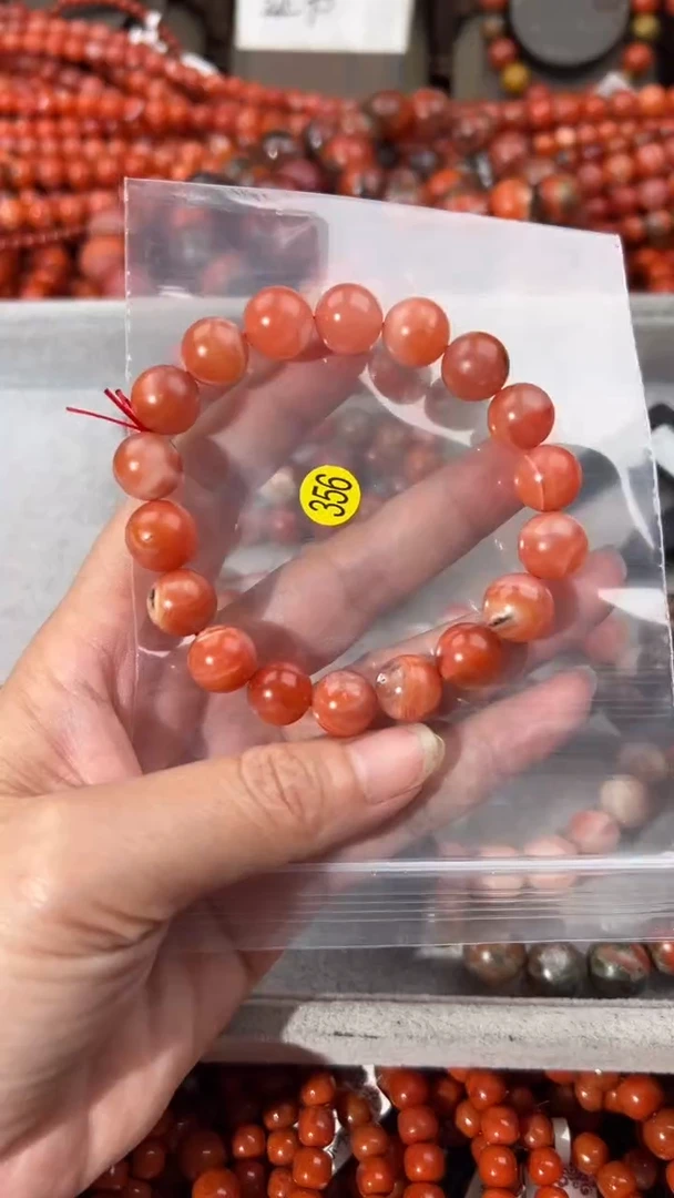 南红玛瑙手串未镶嵌11+