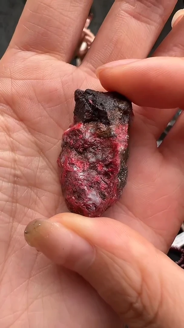 天然辰砂天然原石毛料