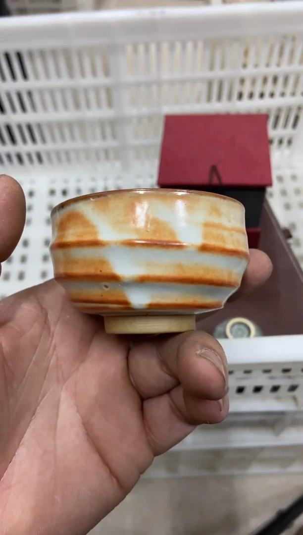 无运费险有瑕疵的摄影的产品有使用过的痕迹有点脏介意勿拍