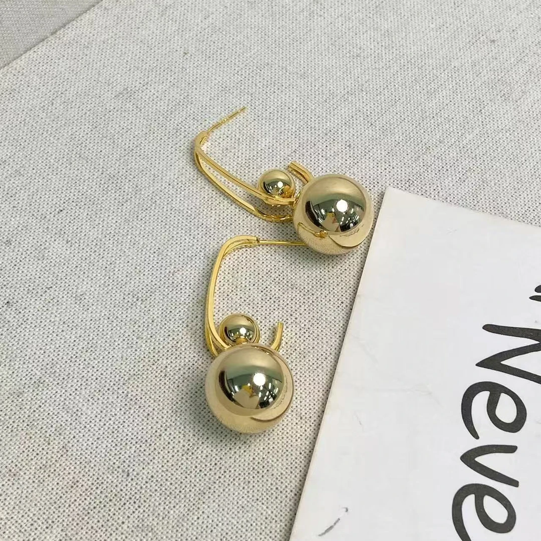 钛钢陶瓷耳饰 耳环23561