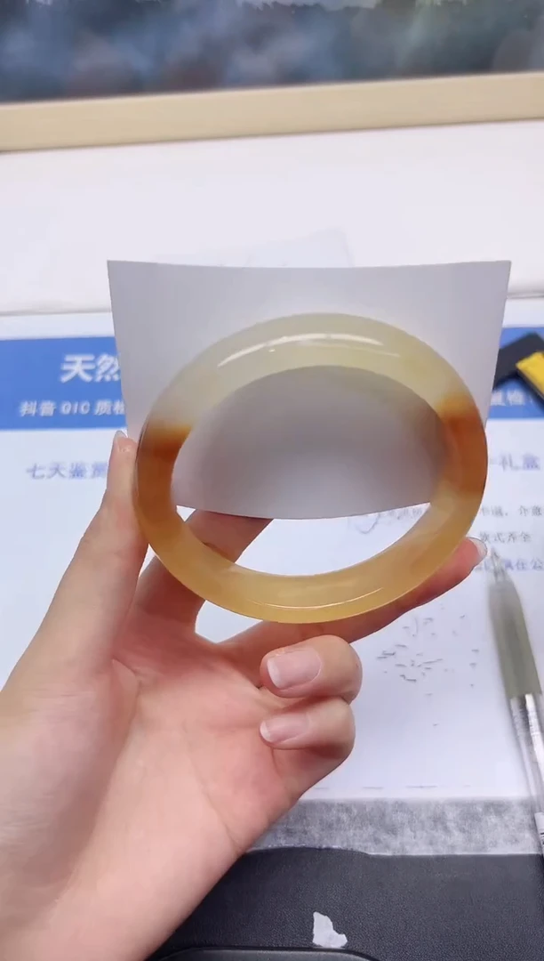 石英质玉手镯未镶嵌190-65