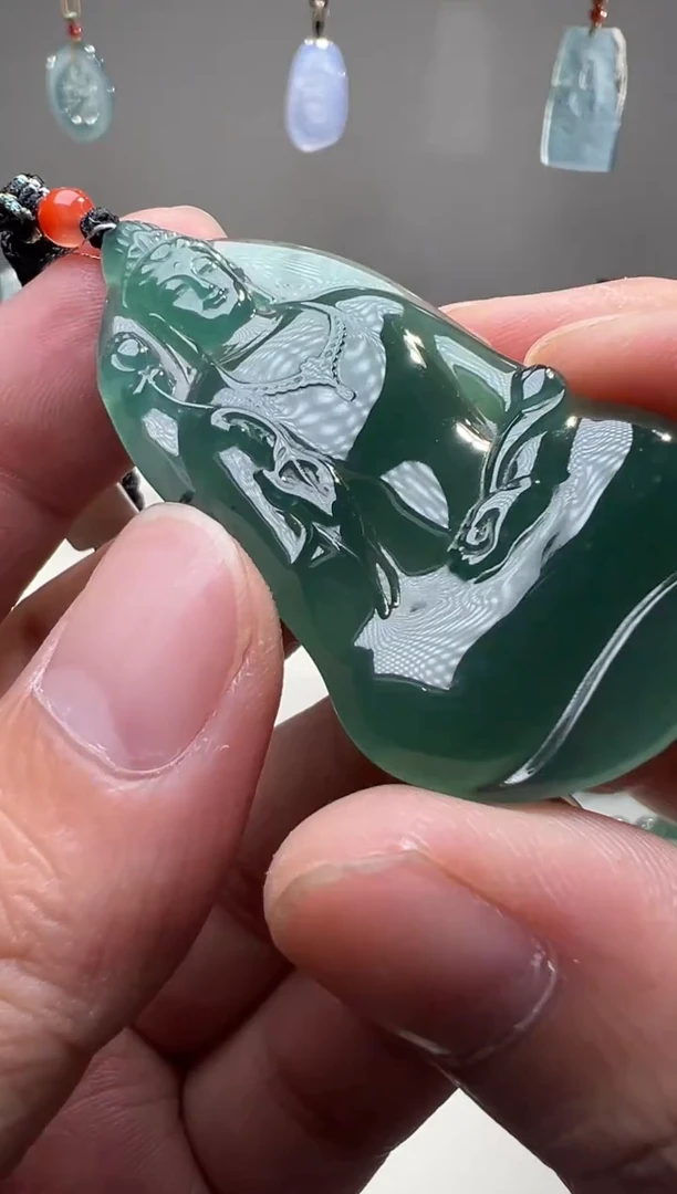 吊坠(不含链)未镶嵌翡翠观音