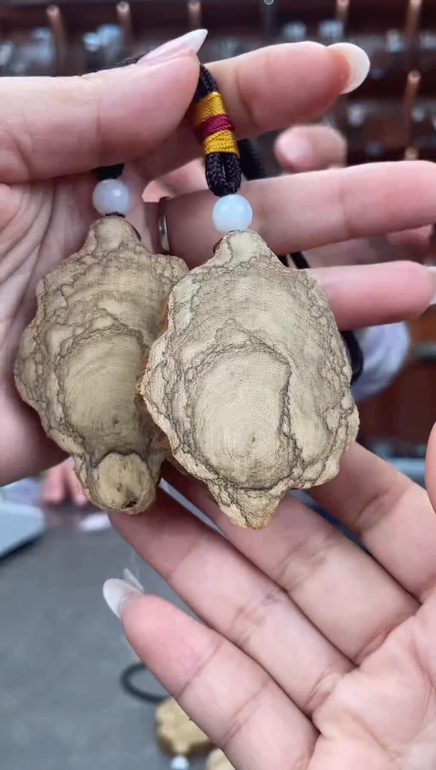 【闪购商品】沉香摆件5号菩萨棋 块料多样性发一个