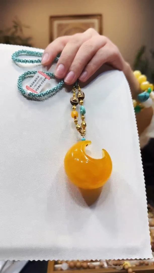 蜜蜡颈饰未镶嵌项链